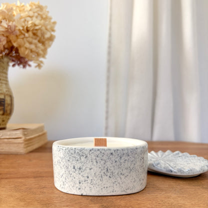 Stoneware candle - Basil pear