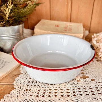 Enamel bowl