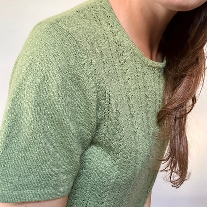 Green short knit