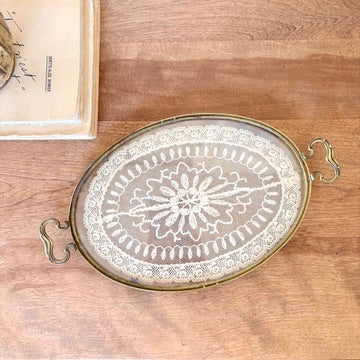 Plateau verre te dentelle
