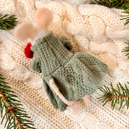 Christmas ornament - Mycologist mouse