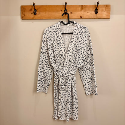 Floral dressing gown