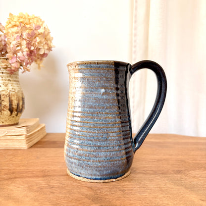 Grande tasse en grès