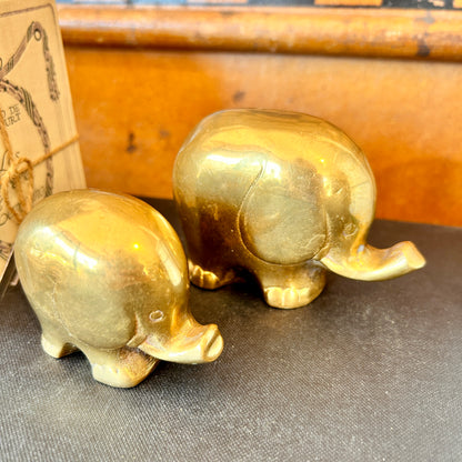 Duo d'éléphants en laiton Mid-century