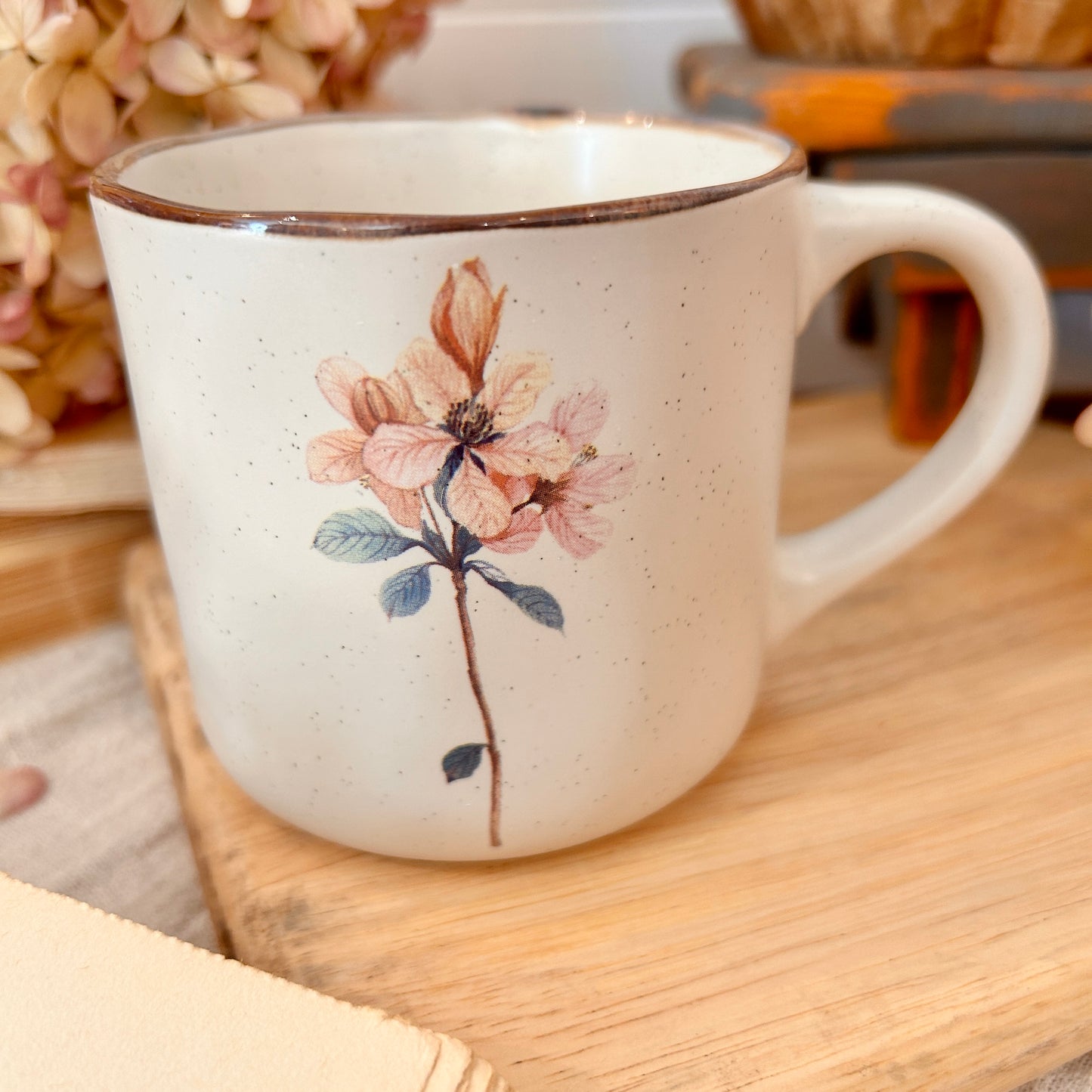 Tasse marguerite rose