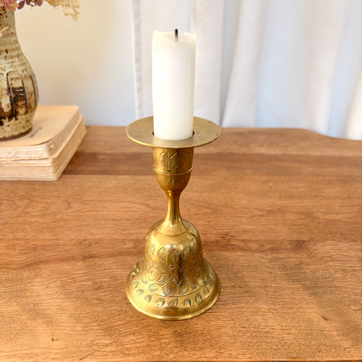 Bougeoir-cloche en laiton