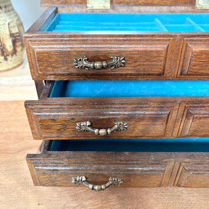 Coffre à bijoux en bois