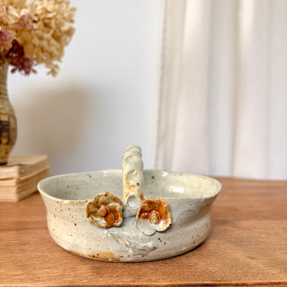 Petit panier en grès