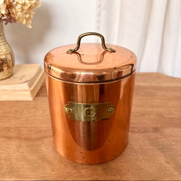 Pot à café en cuivre