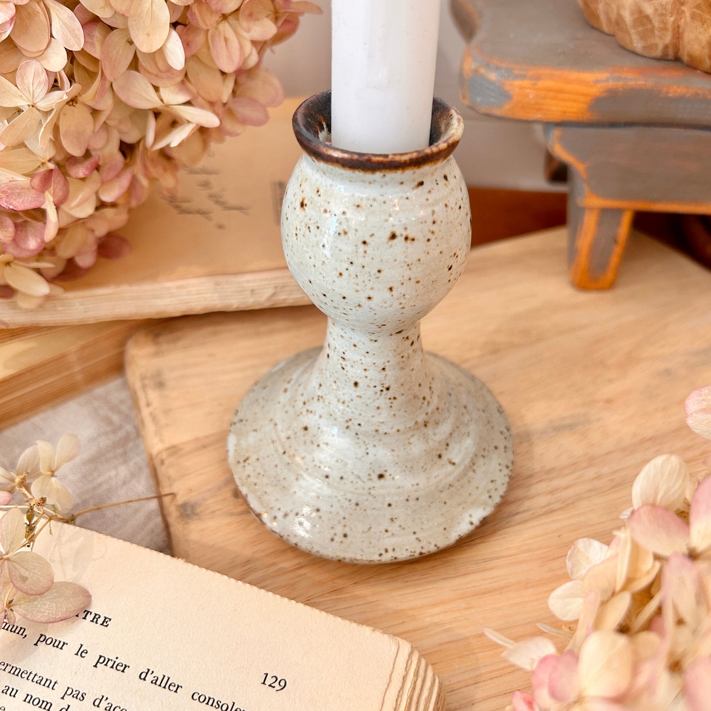 Vintage sandstone candle