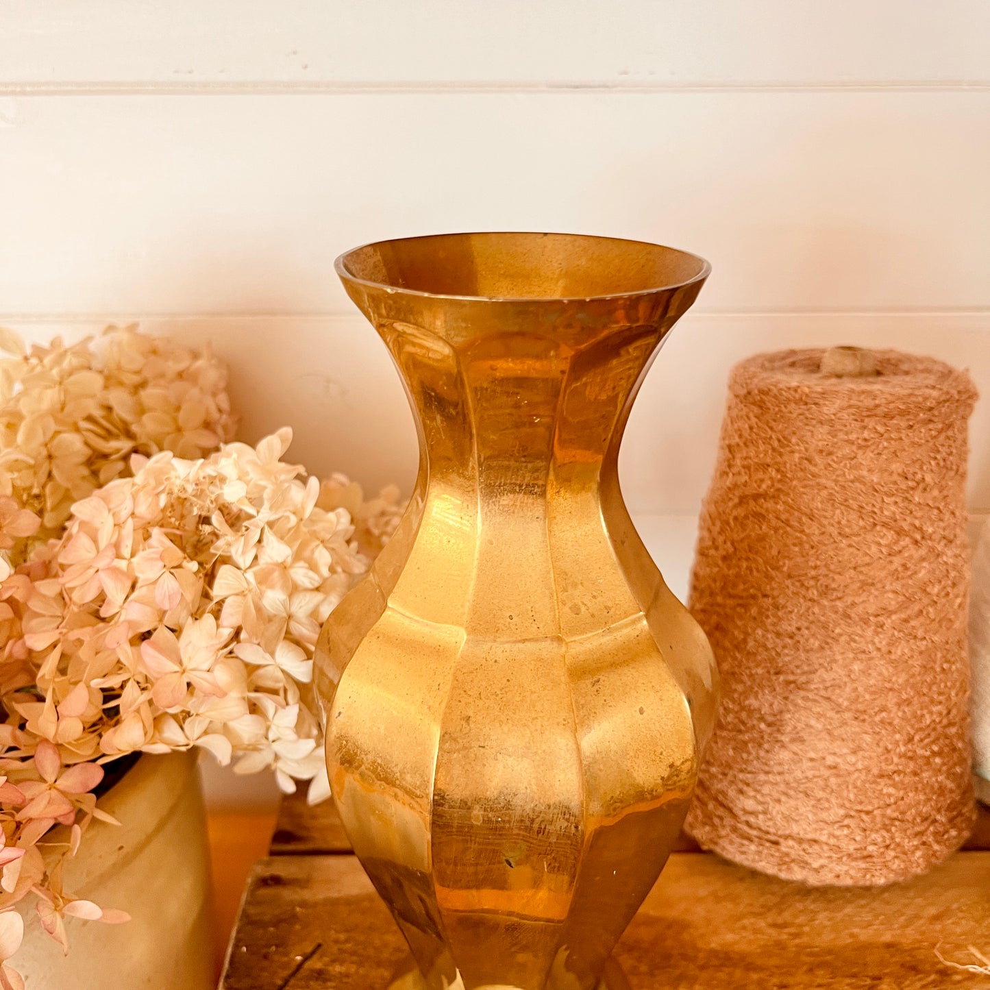Vase en laiton vintage