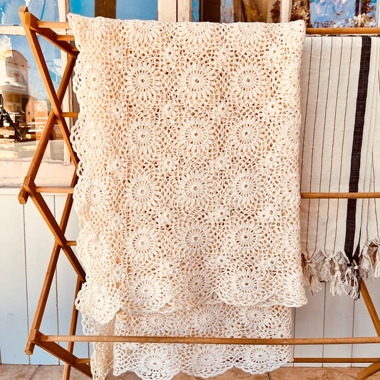 Vintage crochet tablecloth/throw